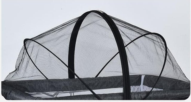 MARKET-1 Sommer-Moskitonetz für Babys als faltbarer Baldachin mit Ständer in Schwarz - Bild 1
