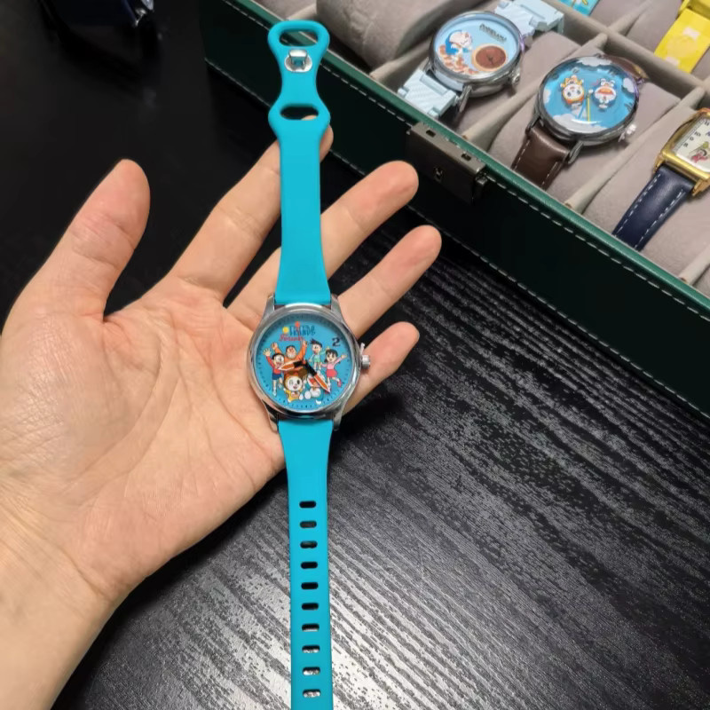 Bandai Doraemon Uhr, Cartoon Figur, Bunt, Mädchen - Bild 2