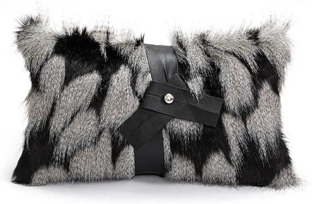JMG Clothing Nordische Zierkissenbezüge aus Plüsch in Schwarz und Grau, B/H: 45 x 45 cm - Bild 1