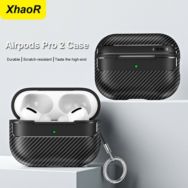 Stoßfeste Silikon-Schutzhülle mit Carbon-Faser-Textur und Haken für Apple AirPods Pro 2 in Schwarz - Bild 1