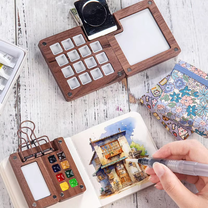 Tragbare Mini-Aquarellpalette aus Walnussholz in Braun mit Clip für unterwegs - Bild 4
