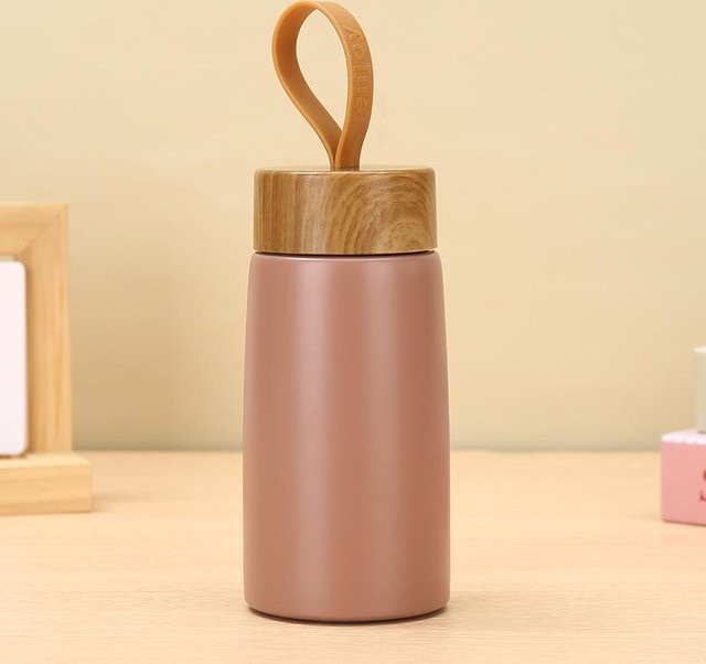 Yiran Furniture Edelstahl-Thermosbecher mit Holzmaserungsdeckel und Henkel, kompakter Mini-Taschenbecher für Kaffee, 280 ml, Pink, Braun, Grau - Bild 1