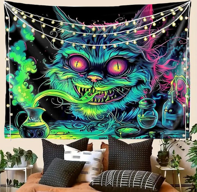 VIKAMA Wandteppich Evil Cat mit grünem Rauch in Schwarz und Grün, moderner Wandbehang als Illustration für dein Wohnzimmer oder Schlafzimmer - Bild 1