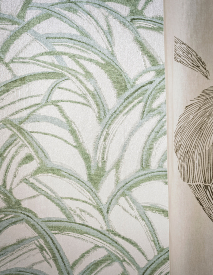 Harlequin Tapete Kimono in Seaglass/Evergreen mit botanischem und orientalischem Design - Bild 1