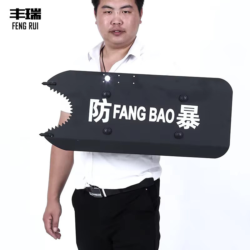 Taktischer Armschild aus Aluminiumlegierung zur Selbstverteidigung und als Schnittschutz, Farbe: Schwarz - Bild 4