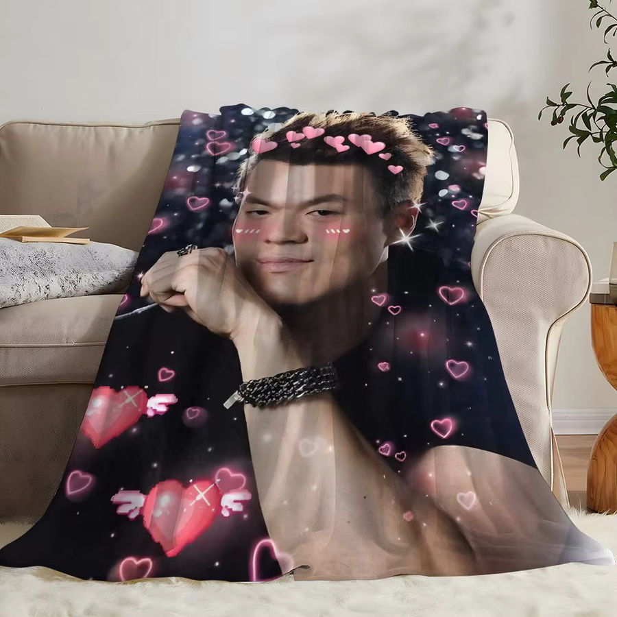 JYP Memesees Überwurfdecke aus weichem Korallenfleece in Schwarz mit Ornament-Design, 310 g/m2 - Bild 2
