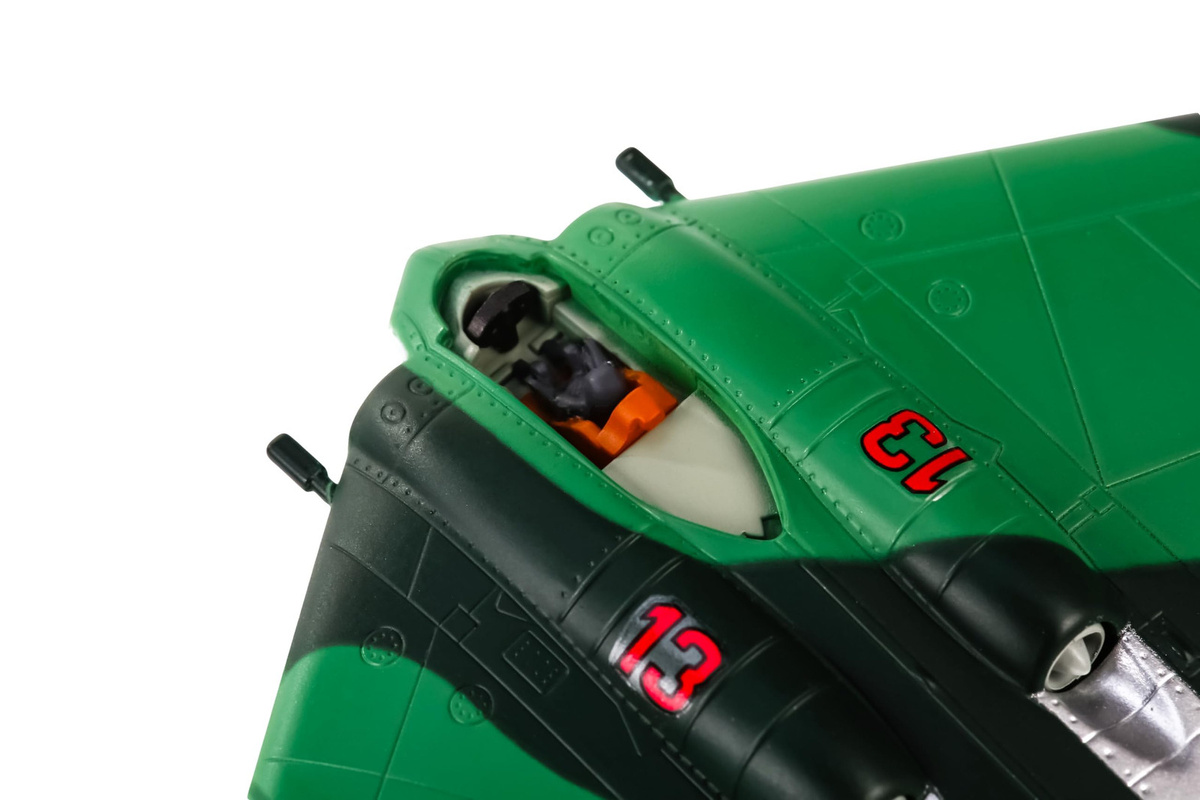 DENYI Jagdflugzeug Horten Ho229 Go229 Nurflügler Plastikmodellbausatz 1:144 grün - Bild 2