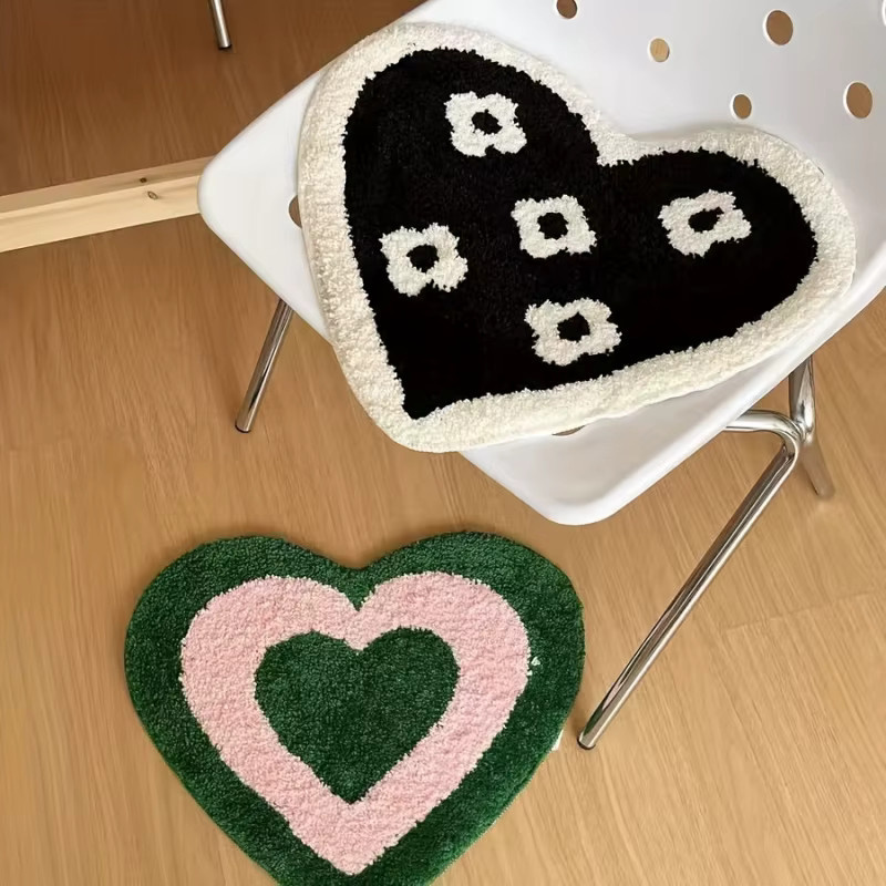 VIKAMA Plüschteppich mit Herz- und Blumenmuster in Schwarz, modernes Design für Wohnzimmer, Schlafzimmer oder Flur - Bild 2
