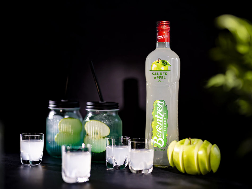 Berentzen Liqueur Saurer Apfel 0,7 l mit 16% Vol. - Bild 2