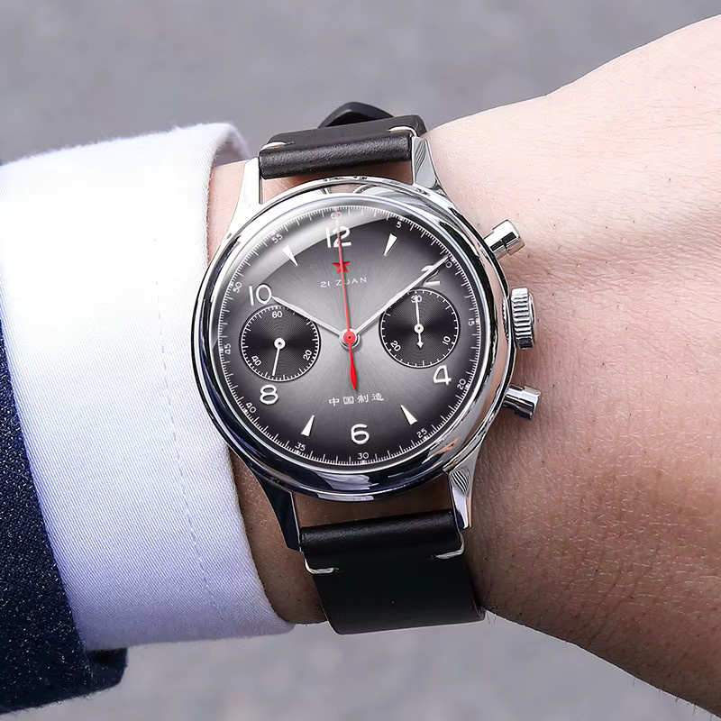 Red Star Chronograph, Handaufzug, Edelstahl, 38 mm, Grau, Herren - Bild 2