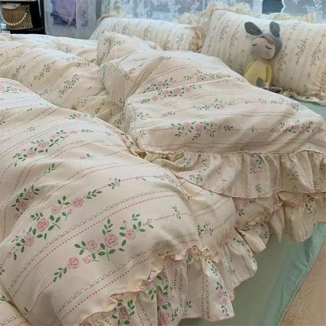 Bin Chi Textiles Prinzessinnen-Bettwäscheset aus gewaschener Baumwolle in Beige mit Blumenmuster und Spitze, 4-teiliges Set, B/H: 150 x 200 cm - Bild 1