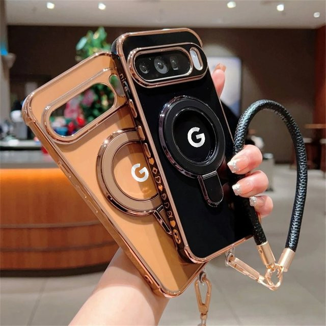 Stoßfeste Silikon-Handyhülle mit Magnetring und Armband für Google Pixel 10, 9 Pro XL, 9, 8a und 7a in Purple - Bild 1