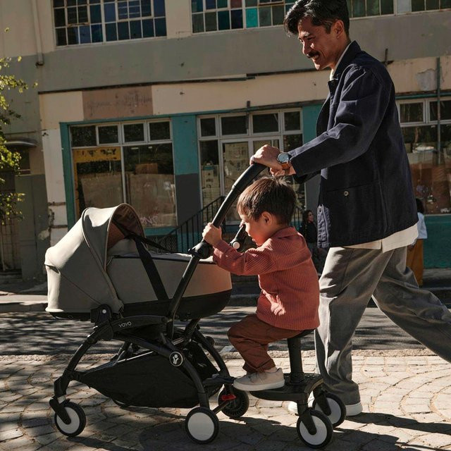 Stokke Yoyo3 Travel Buggy inklusive Neugeborenenset in Beige - Bild 1