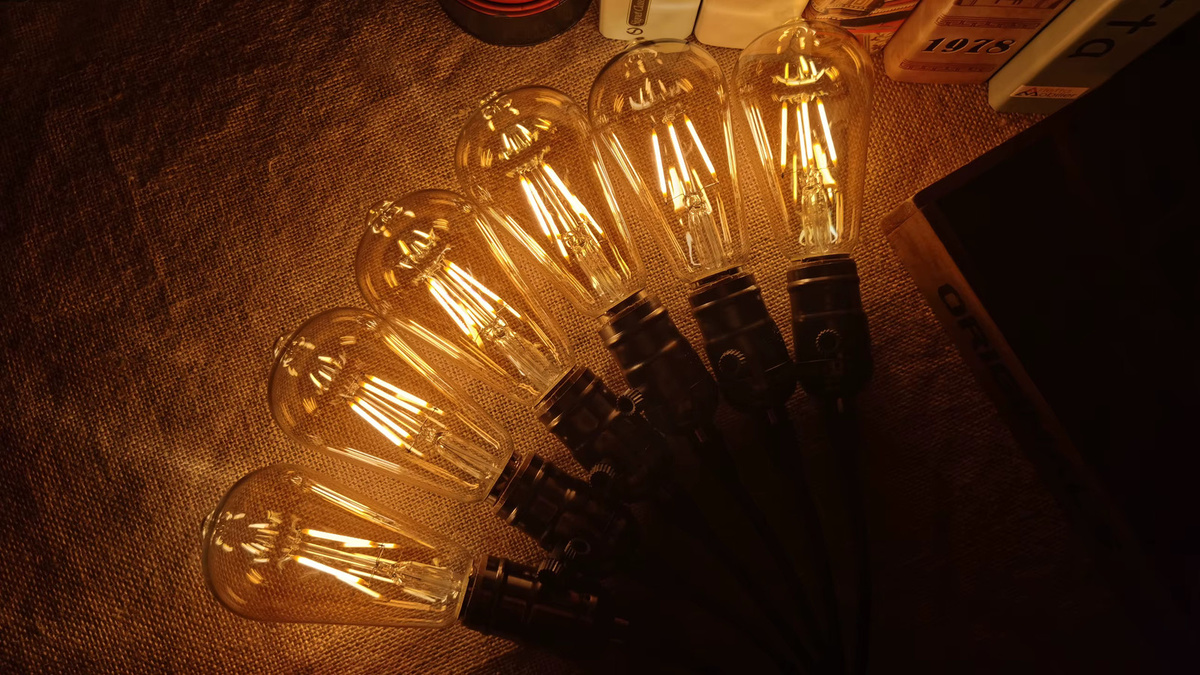TIANFAN 2er-Pack Edison LED-Filament Glühbirnen ST64 in Transparent, Warmweiß, 2500 Kelvin - Bild 4