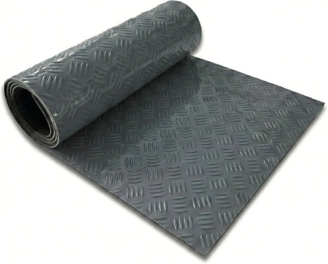 Floordirekt PVC-Bodenbelag in Riffelblech-Optik, rutschfest, Dunkelgrau, Breite: 110 cm, Länge: 400 cm - Bild 1