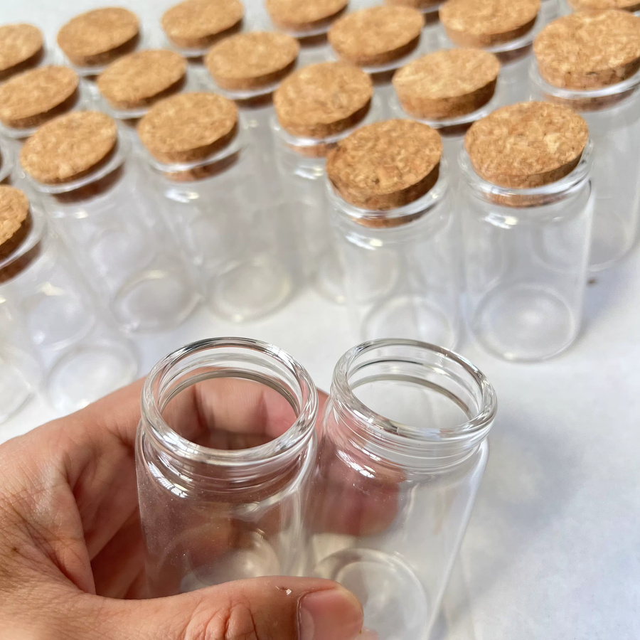 LYGIL Mini-Glasflaschen mit Korken, transparente Glasgefäße für DIY-Bastelbedarf und Dekoration, 50 ml - Bild 2