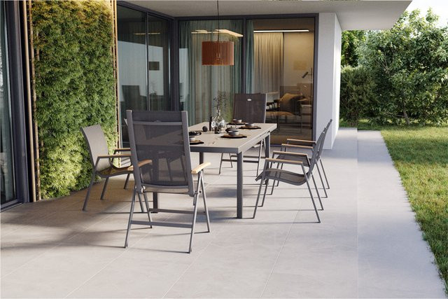 Hartman Aruba Teak Garten-Essgruppe in Anthrazit mit Tisch und 6 Stühlen aus Alu und Textilene - Bild 1