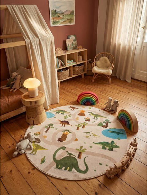Waschbarer Kinderteppich Dinosaurier-Landschaft von Kadima Design in Beige, B/B: 120 x 120 cm - Bild 1