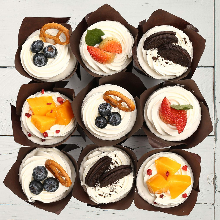 50 Stück Tulip Muffin Cupcake Papierförmchen von JUN JUN in Kaffeebraun und Weiß, Öldichte Backpapier-Liner zum Dekorieren von Kuchen und Muffins - Bild 4