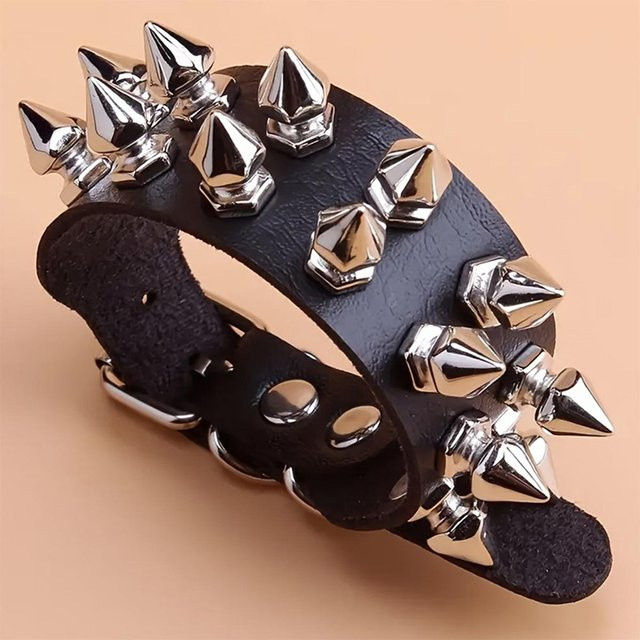 YIRAN Armband, Doppelreihen-Nieten, PU-Leder, gray, Damen - Bild 1