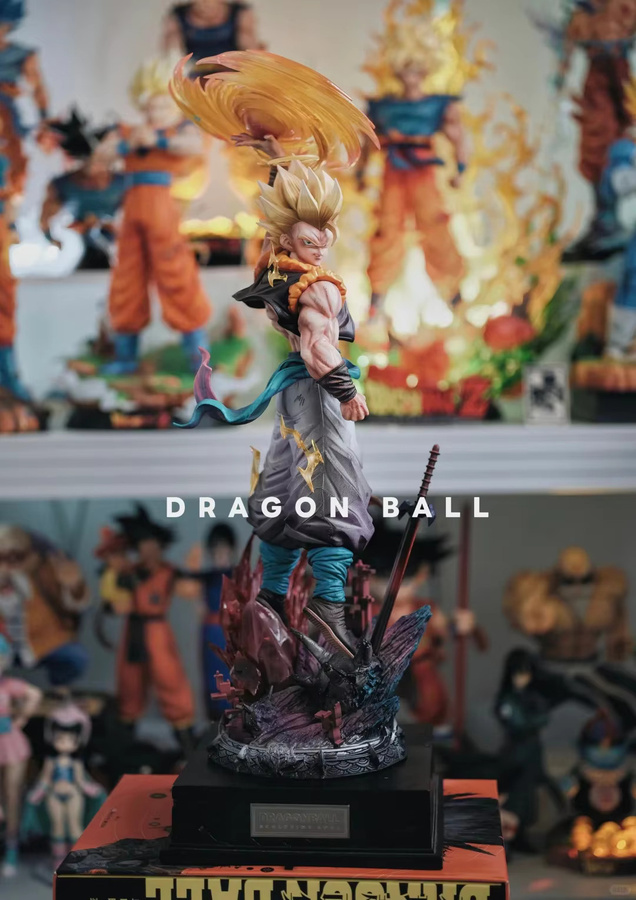 Bandai Dragon Ball Z Gogeta Super Saiyan Actionfigur, 45cm, 3 Austauschbare Köpfe - Bild 5