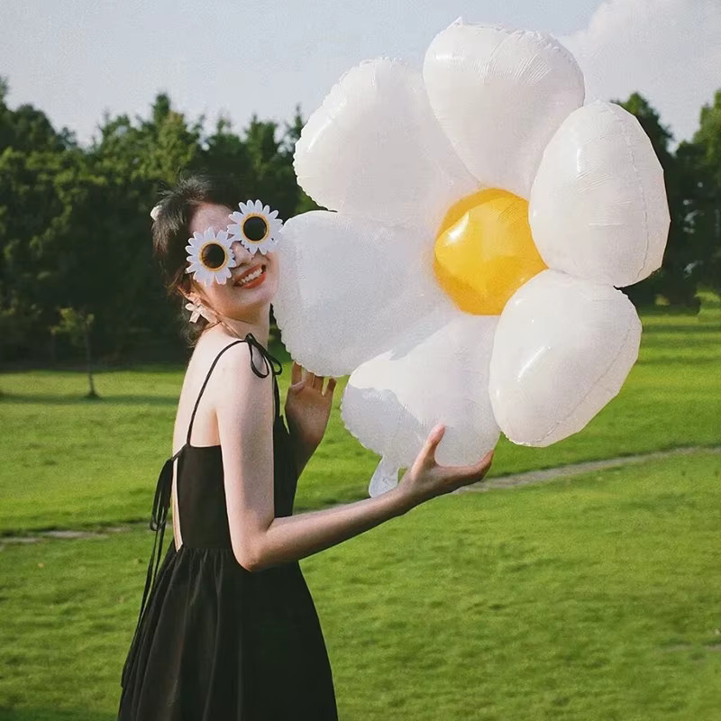 DAWN Gänseblümchen-Folienballons in Weiß, Rosa, Lila und Gelb für Hochzeiten, Geburtstage und Partydekorationen - Bild 3