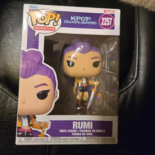 Funko Dämon Kpop Jäger Rumi Actionfigur, ab 14 Jahren - Bild 1
