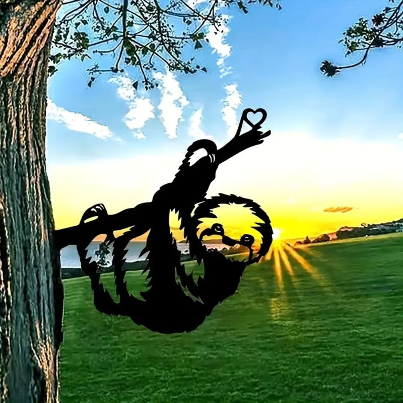Faultier auf Zweig Wanddekoration aus Metall als Silhouette in Schwarz für Garten und Terrasse - Bild 3
