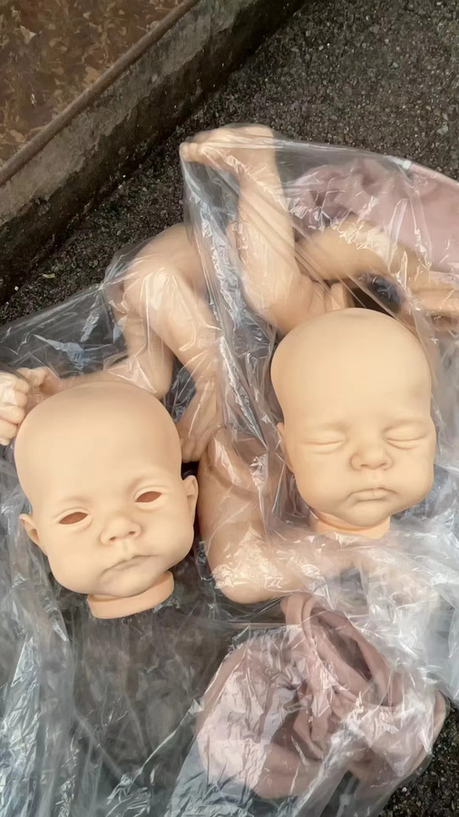 NPK Reborn Twins Kit Lily und Iris, Neugeborenen-Babypuppen-Set, 2-teiliges Set - Bild 1