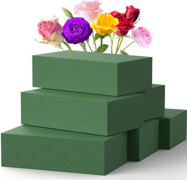 Nasse Blumenschaumblöcke in Grün für florale Arrangements und Dekorationen bei Hochzeiten oder Partys - Bild 1