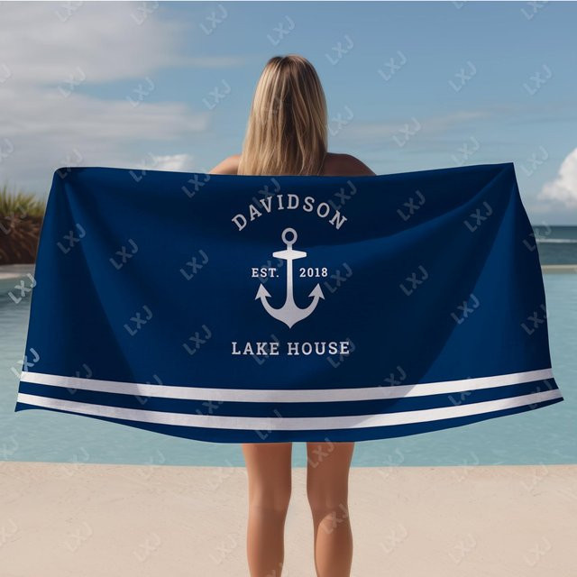 Personalisiertes Strandtuch mit Bootsnamen im nautischen Design, sandfrei und schnelltrocknend, blau, B/H: 50 x 100 cm - Bild 1