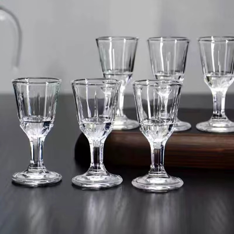 HeY LiLac Shot Glass Lotus Moutai Baijiu-Becher aus Glas, Lila/Transparent, 10 ml - Bild 3