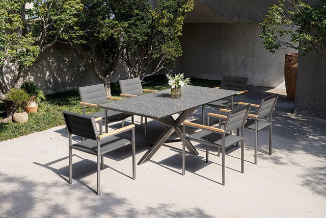 OUTFLEXX Garten-Essgruppe aus Edelstahl, Granit und Textil in Silber/Schwarz mit 6 gepolsterten Stühlen und Teak-Armlehnen, B/T: 200 x 100 cm - Bild 1