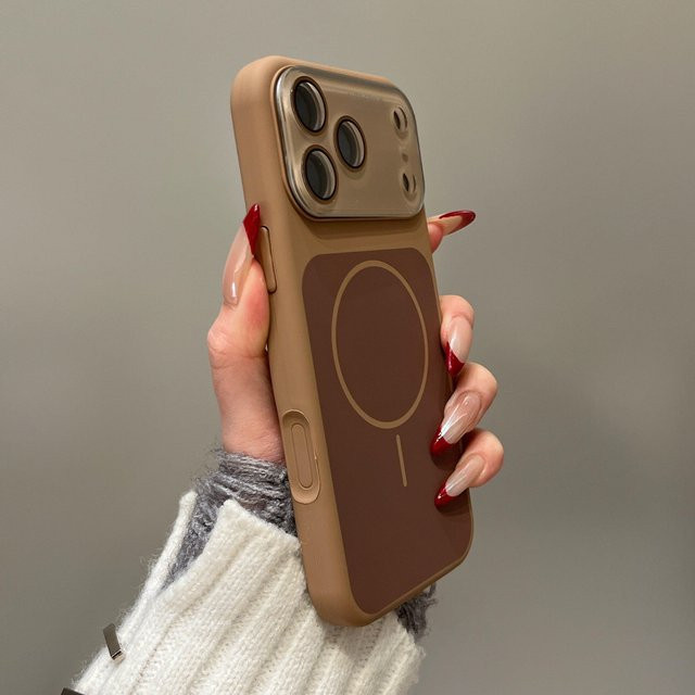 YULIN-003 Magnetische Flüssigsilikon Hülle für iPhone 17 Air, iPhone 16 Pro, iPhone 16 und iPhone 15 Pro Max mit Linsenschutzabdeckung in Braun - Bild 1