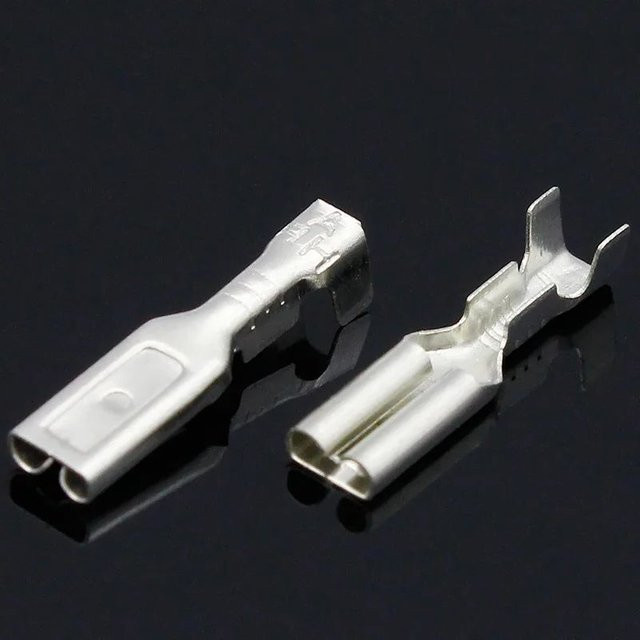 ELECAPITAL 100 Stück Crimp-Anschluss weiblicher Flachstecker 2,8 mm in Silber - Bild 1