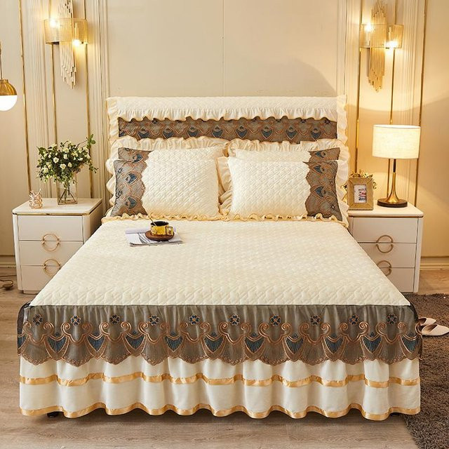 Luxus Winter-Tagesdecke in Orange mit Spitze und Rüschen im europäischen Stil, bestickte Baumwolle, B/B: 150 x 200 cm - Bild 1