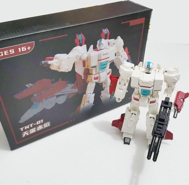 Tianlei Transformers Jetfire TNT01, Actionfigur, ab 16 Jahren - Bild 1