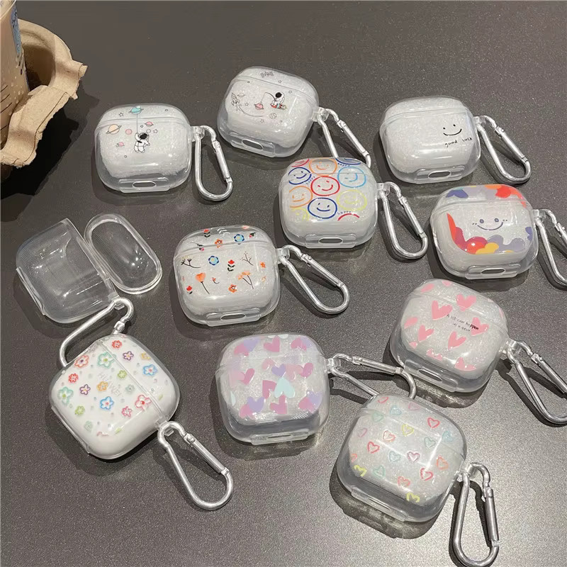 Apple AirPods Pro 1 und 2. Generation sowie AirPods 3 Silikon Schutzhülle mit Bling-Glitzer-Herz-Blumen Design in Transparent - Bild 3