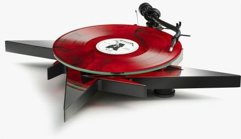 Pro-Ject Metallica Limited Edition Plattenspieler mit Riemenantrieb in Schwarz/Silber - Bild 1