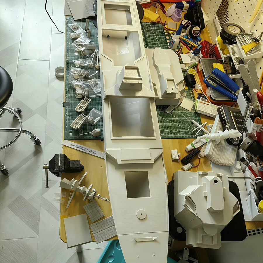 AT 99 MODEL Moye Destroyer, RC Schiff, Modellbausatz, 1:150 - Bild 4