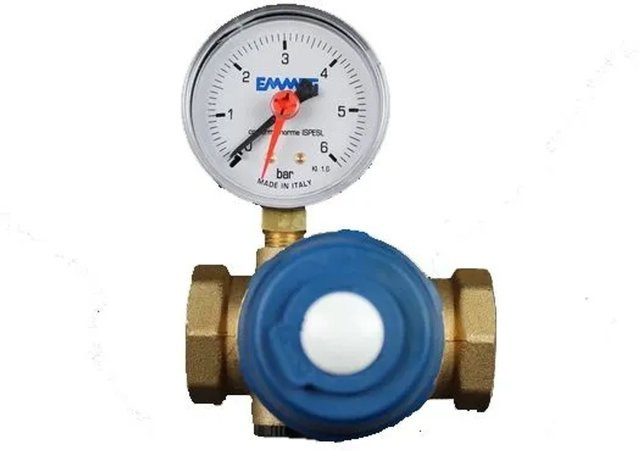 Emmeti Druckminderer für Trinkwasser mit Manometer DN25 1-6 bar aus Messing - Bild 1