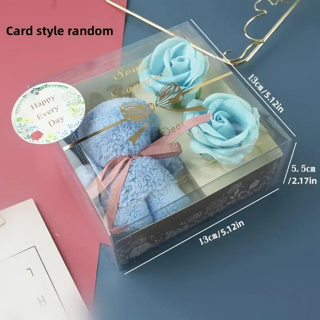 Geschenkbox mit Handtuch Bär, Seife und Rose in Blau - Bild 1