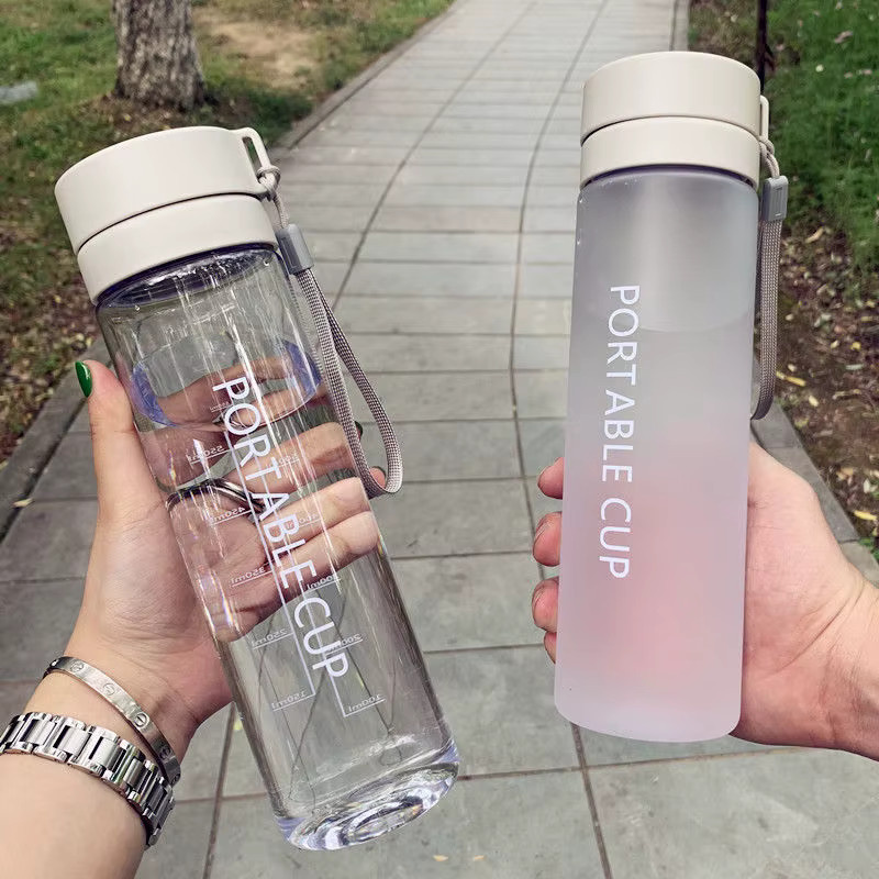 FEB.WIND Trinkflasche für Kinder aus Tritan, auslaufsicher, grün und transparent, 798,5 ml - Bild 2