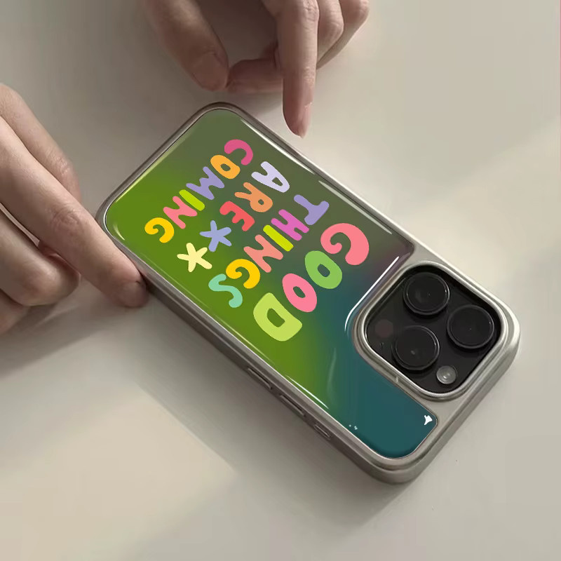 DecoPhone Handyhülle Good Things Are Coming Hydrogel-Schale für iPhone 11 bis 17 Pro Max in Silber/Multicolor - Bild 2