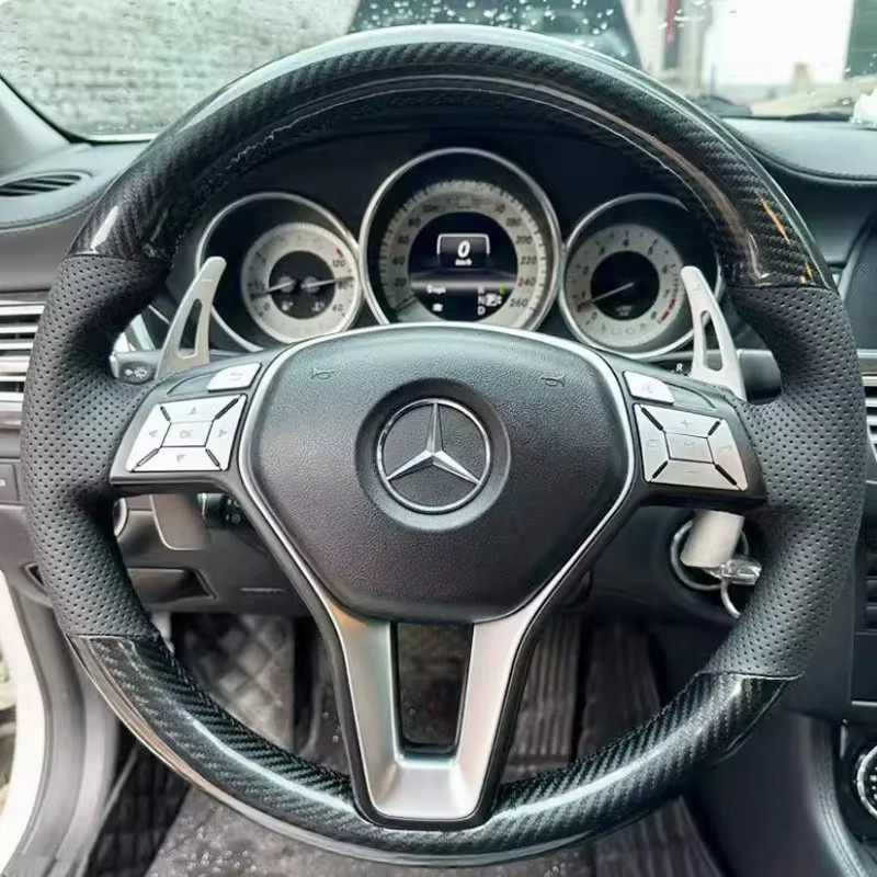 Rutschfeste Lenkradabdeckung Braid in Schwarz für Mercedes Benz GLE320, GLE350, GLE400, C180L, C200L und C260L - Bild 5