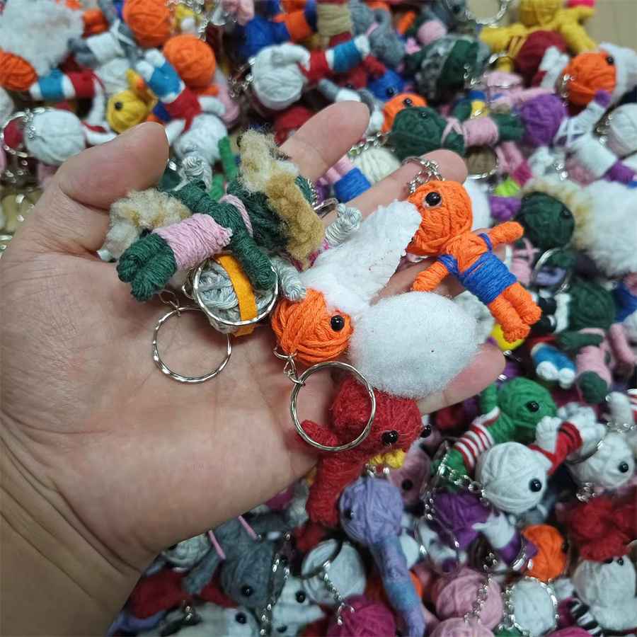 Voodoo-Puppe Schlüsselanhänger, 100 Stück, Mini-Strickmuster, Outdoor-Spielzeug - Bild 2