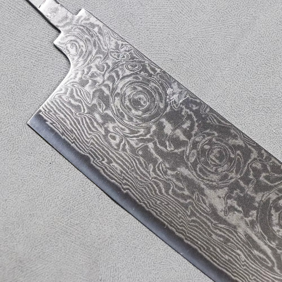 Jumcsong DIY halbfertige Klinge aus 67 Schichten Damaskus Stahl mit VG10 Kern für Santoku oder Utility Messer in Silber - Bild 3
