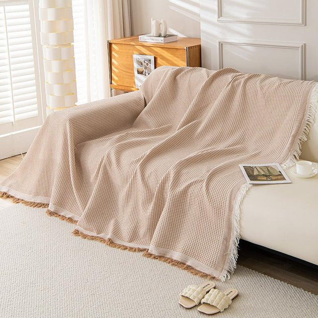 Rutschfeste Chenille-Sofadecke von Your Warm Home in Beige, B/B: 90 x 90 cm - Bild 1
