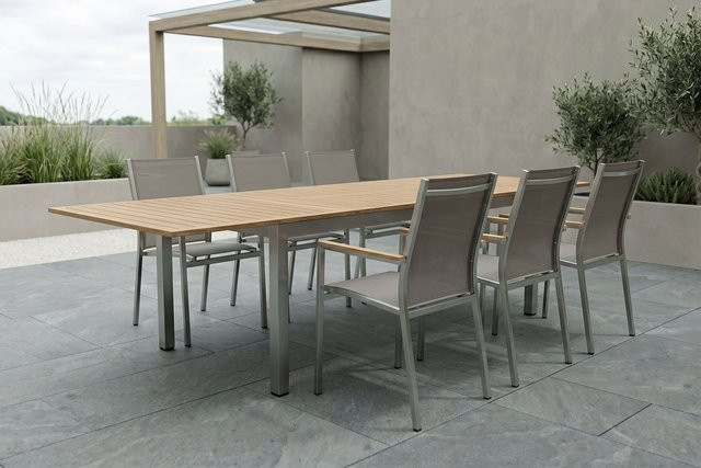 Stern Cardiff Garten-Essgruppe aus Edelstahl und Teakholz in Silber/Grau mit ausziehbarem Tisch und 6 Stapelsesseln, Tisch B: 200 bis 300 cm, T: 100 cm - Bild 1
