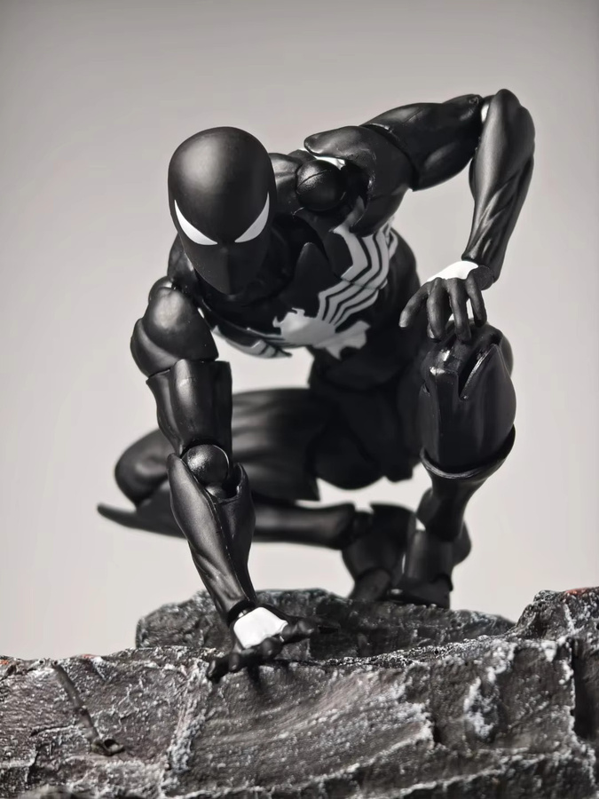 Bandai Marvel Spider Man Symbiote Black Suit Actionfigur, ab 14 Jahren - Bild 4